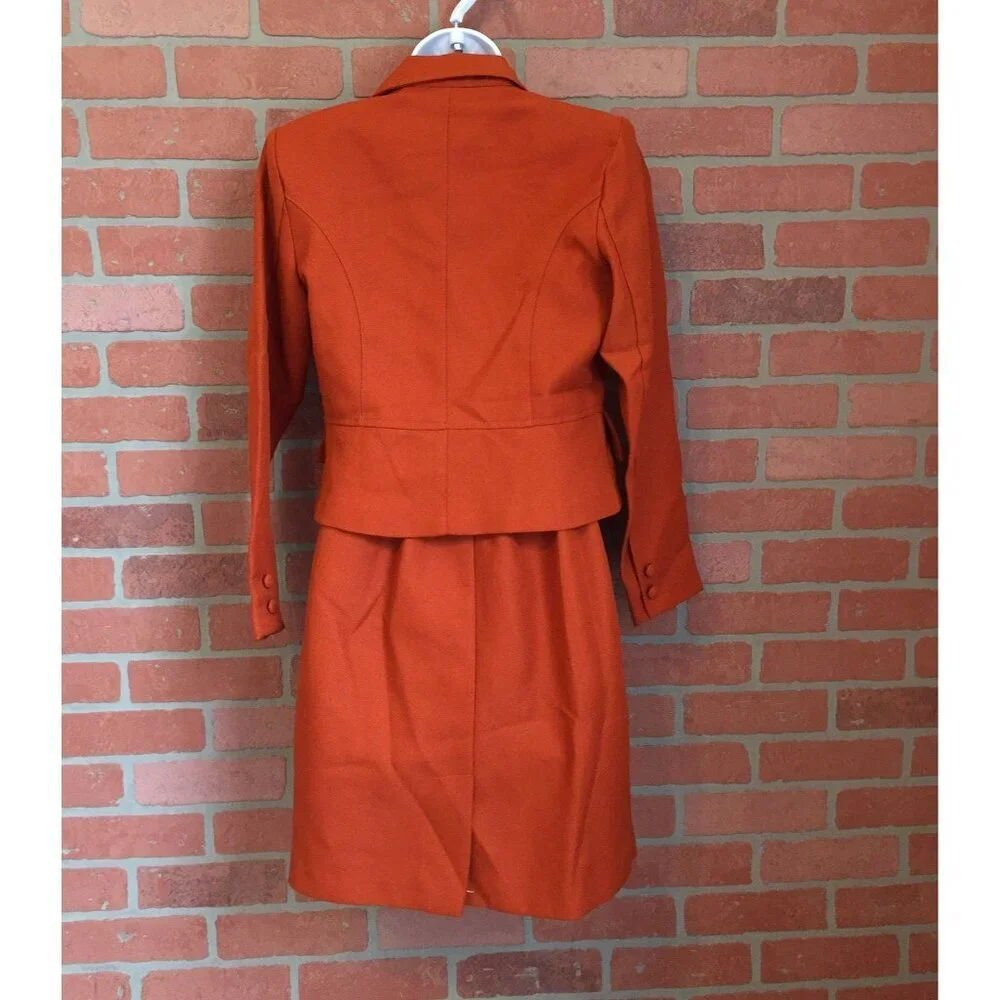Vtg 80's 2 piece Skirt Blazer Suit Set by Jennifer James size 6 Burnt Orange